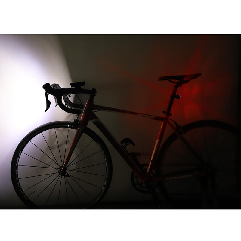 2400LM  Cree T6 LED Cycling Headlight + Free Taillight Bike Light